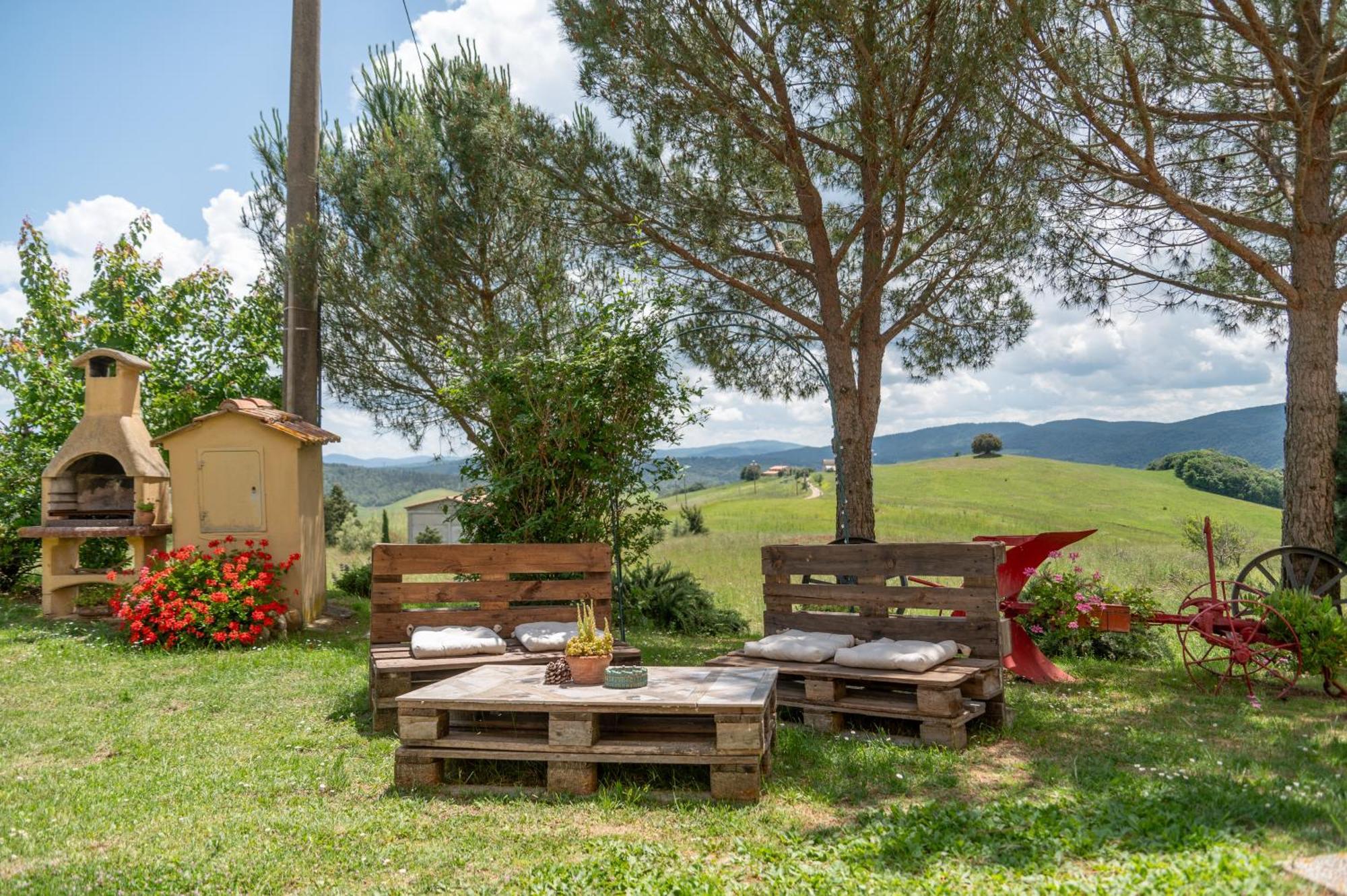 Agriturismo Santa Bruna Volterra Exterior photo